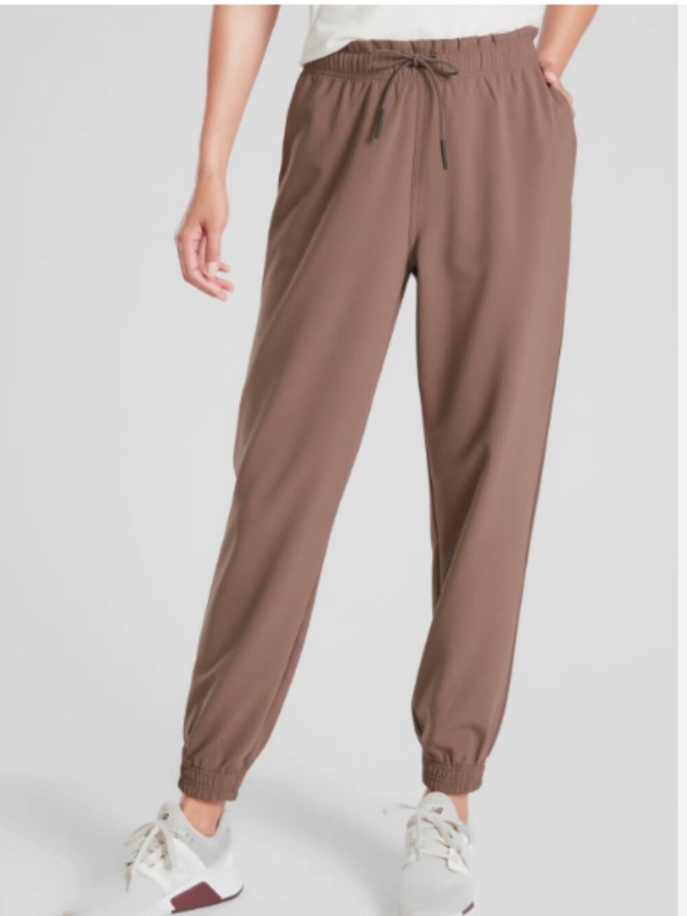 ATHLETA Metropolis Primatwill Jogger Lifestyle Travel Pants Size 6